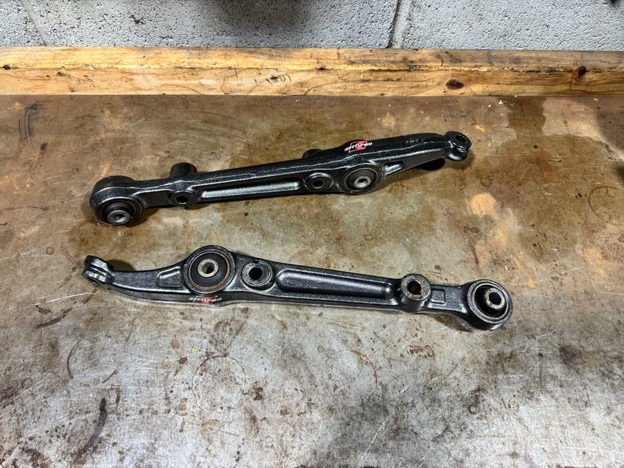 KTuned Front Lower Control Arms USED