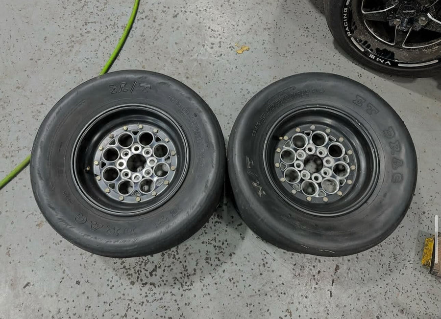 Weld slicks