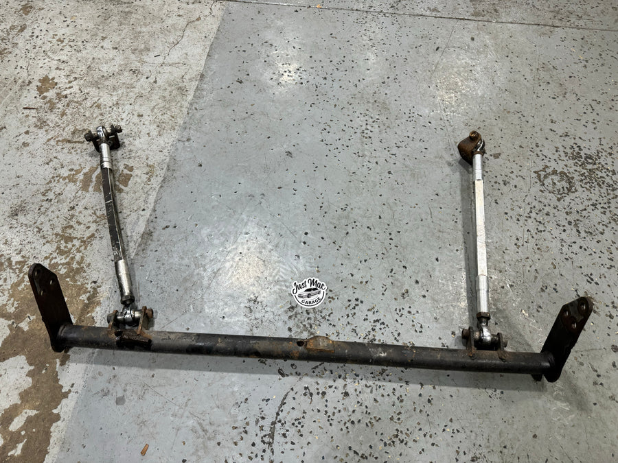 BWR traction bar